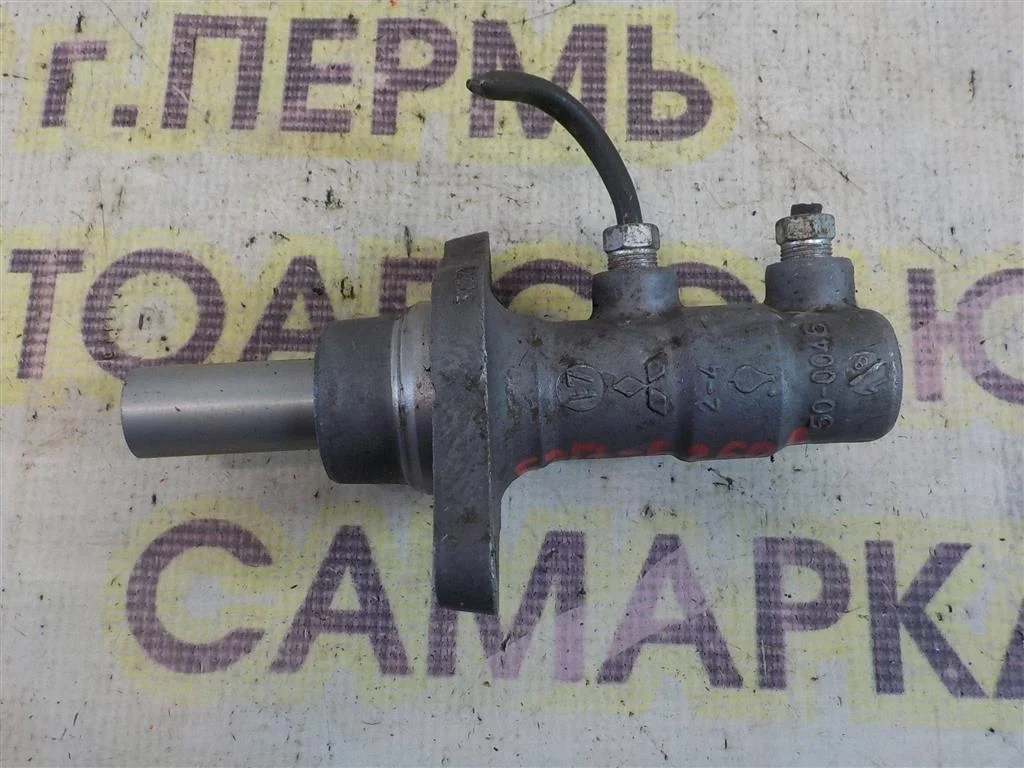 Цилиндр тормозной главный Mitsubishi Lancer X (2007—2010)