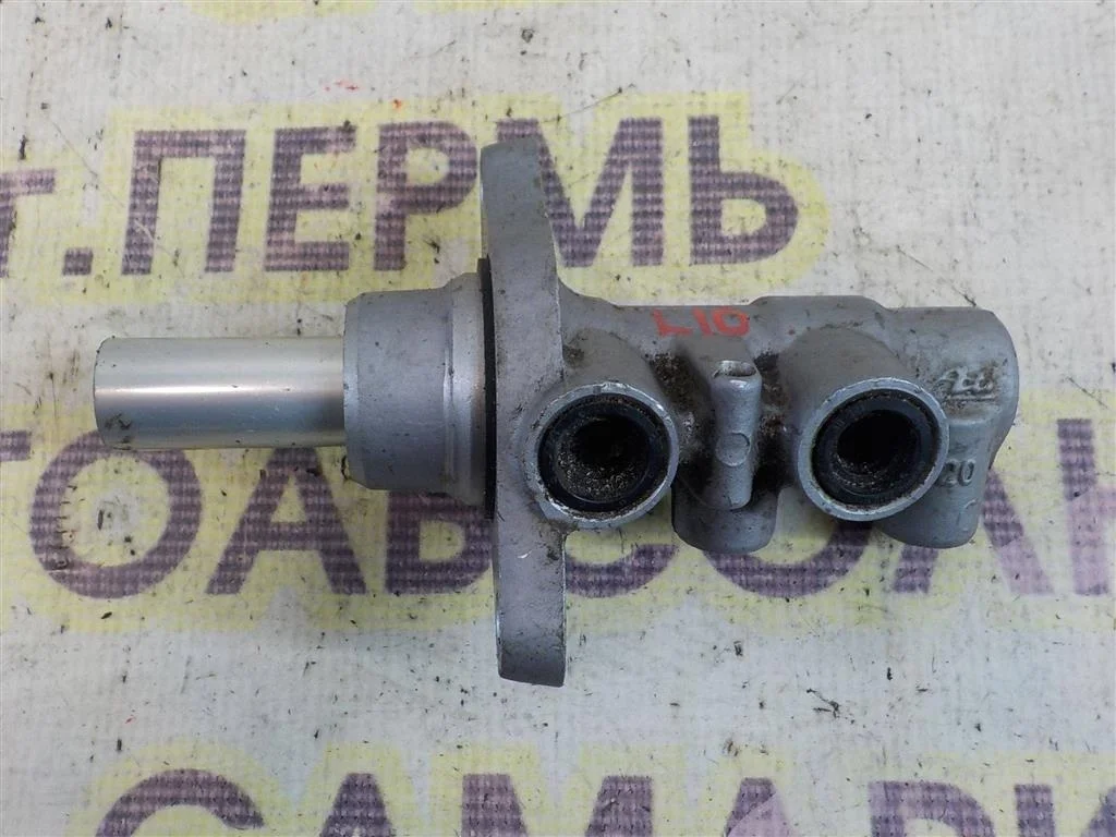 Цилиндр тормозной главный Mitsubishi Lancer X (2007—2010)