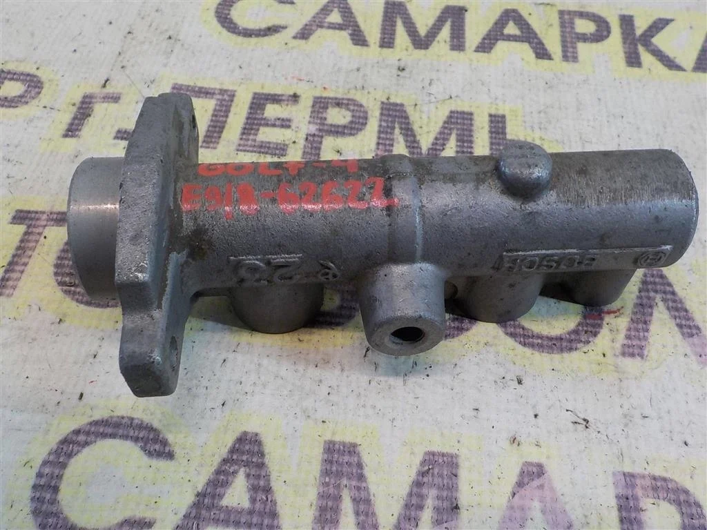 Цилиндр тормозной главный Volkswagen Golf Mk4 (1997—2006)