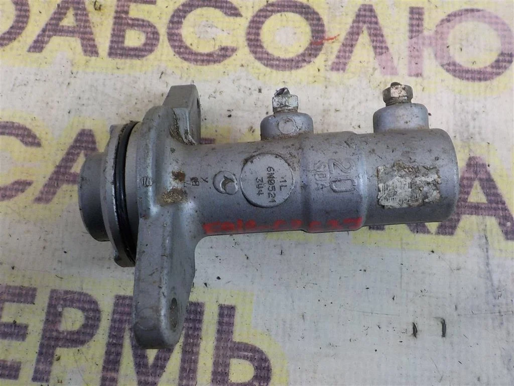 Цилиндр тормозной главный Toyota Corolla X (2006—2010)