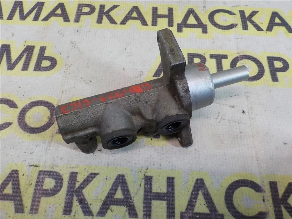 Цилиндр тормозной главный Renault Logan I (2004—2009)