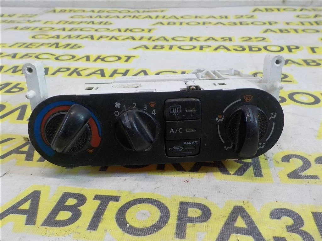 Блок управления печкой Nissan Almera N16 (2000—2003)