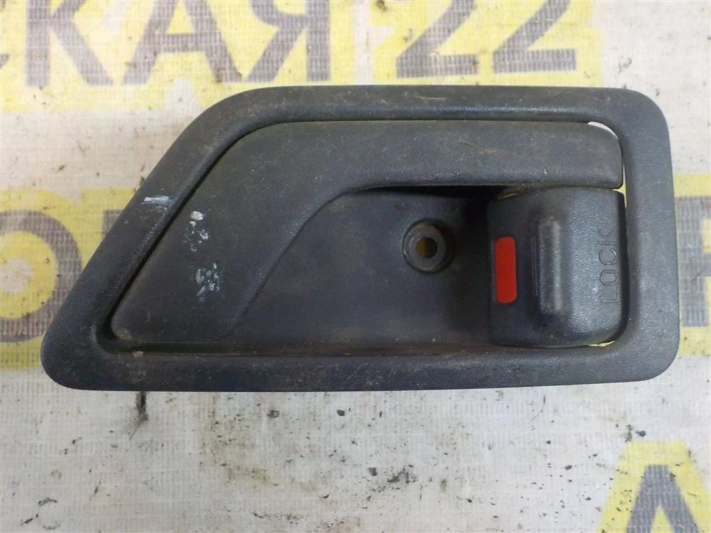 Ручка двери внутренняя левая Hyundai Getz I рестайлинг (2005—2011)