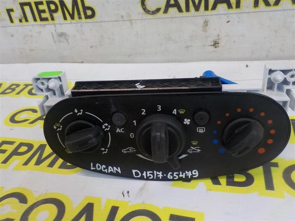 Блок управления печкой Renault Logan I (2004—2009)