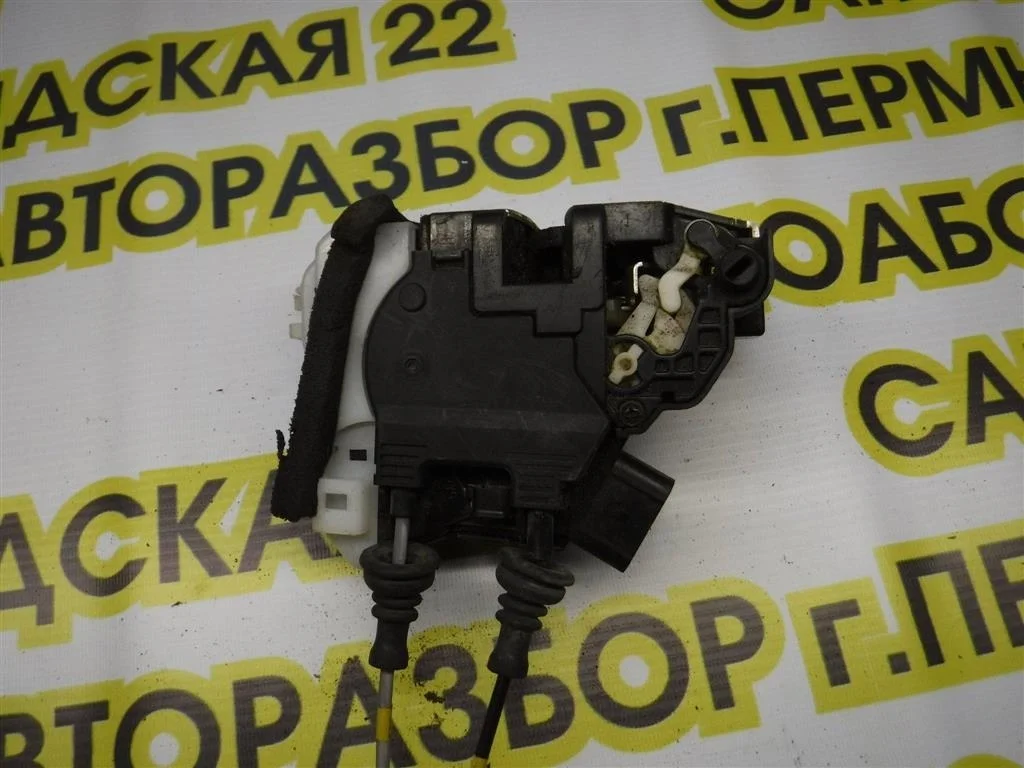 Замок двери задней правой Hyundai Elantra V (2010—2014)