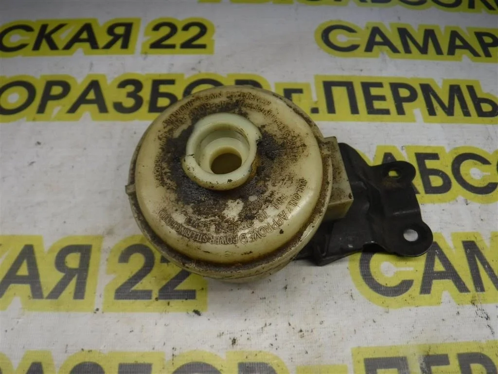 Бачок гидроусилителя Hyundai Accent II (1999—2012)