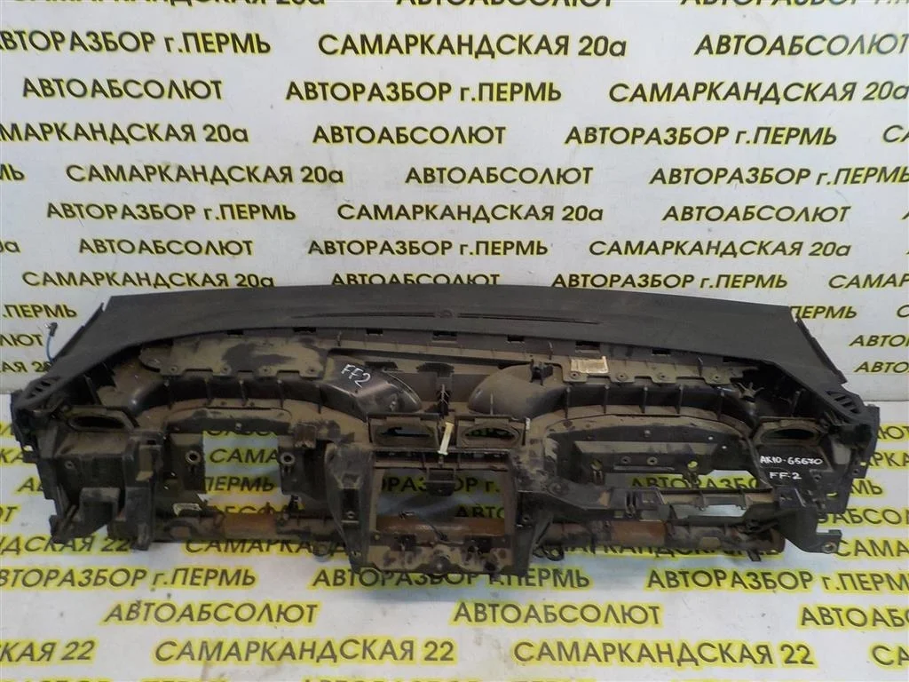 Усилитель торпедо Ford Focus II (2005—2008)