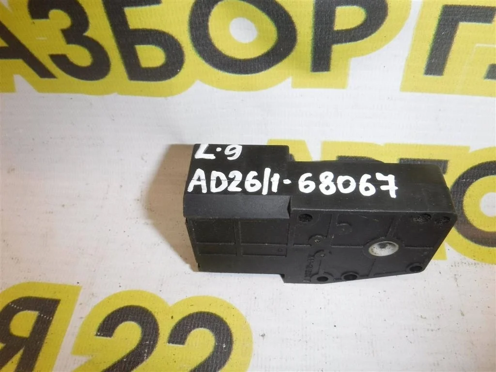 Моторчик заслонки печки Mitsubishi Lancer IX (2000—2007)