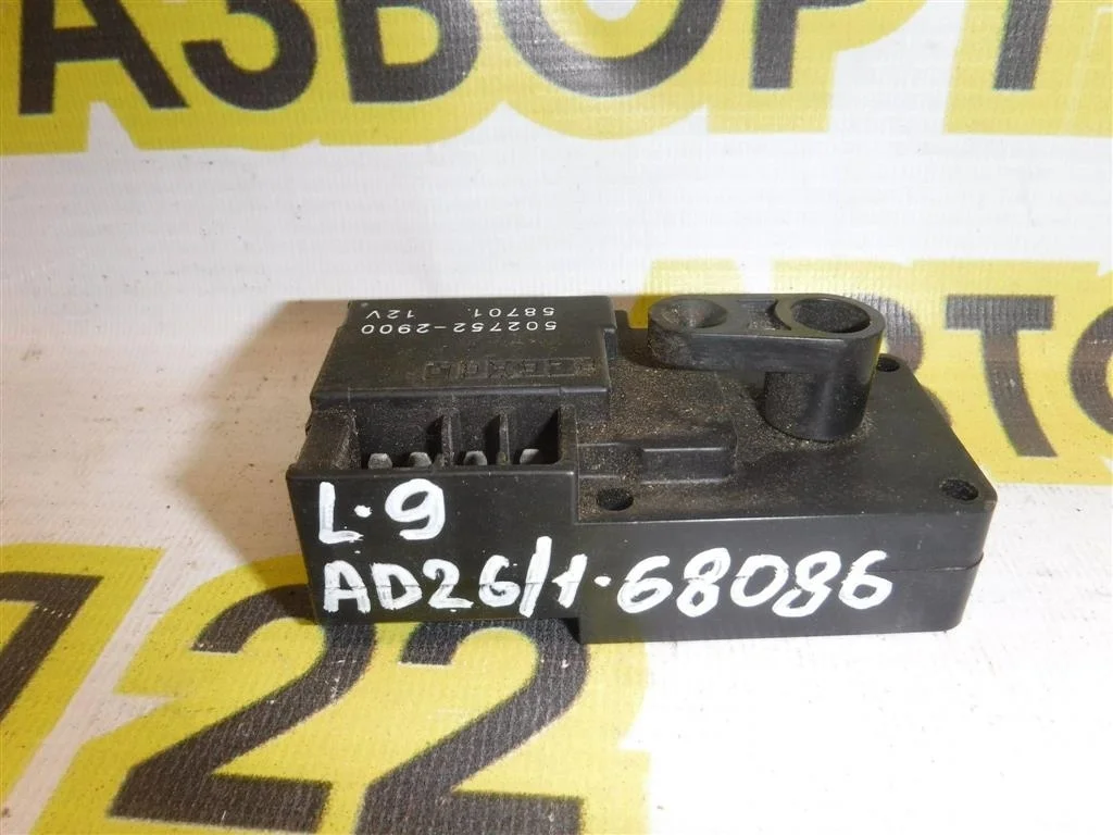 Моторчик заслонки печки Mitsubishi Lancer IX (2000—2007)