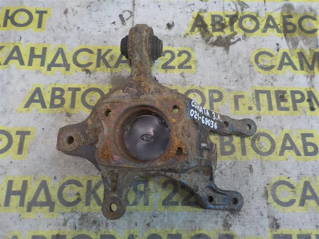 Кулак поворотный задний левый Hyundai Sonata VI (2009—2014)