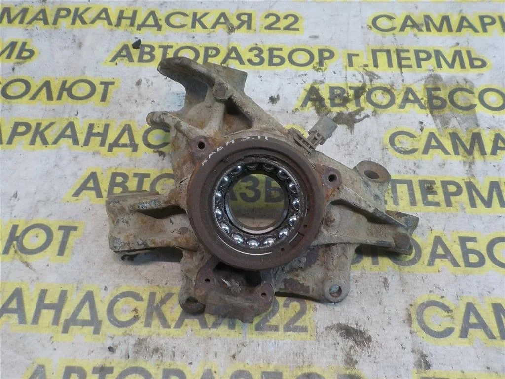 Кулак поворотный задний правый Porsche Cayenne I (2002—2007)