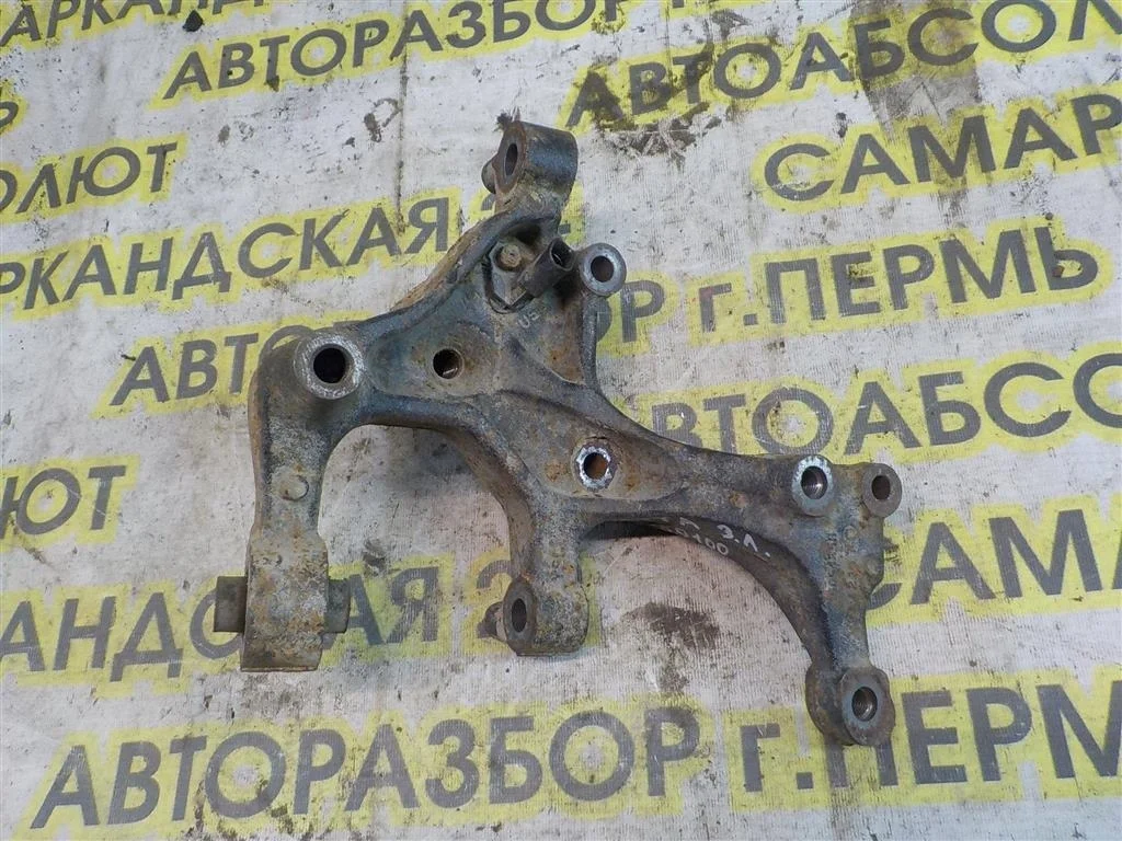 Кулак поворотный задний левый Volkswagen Jetta VI (2010—2015)