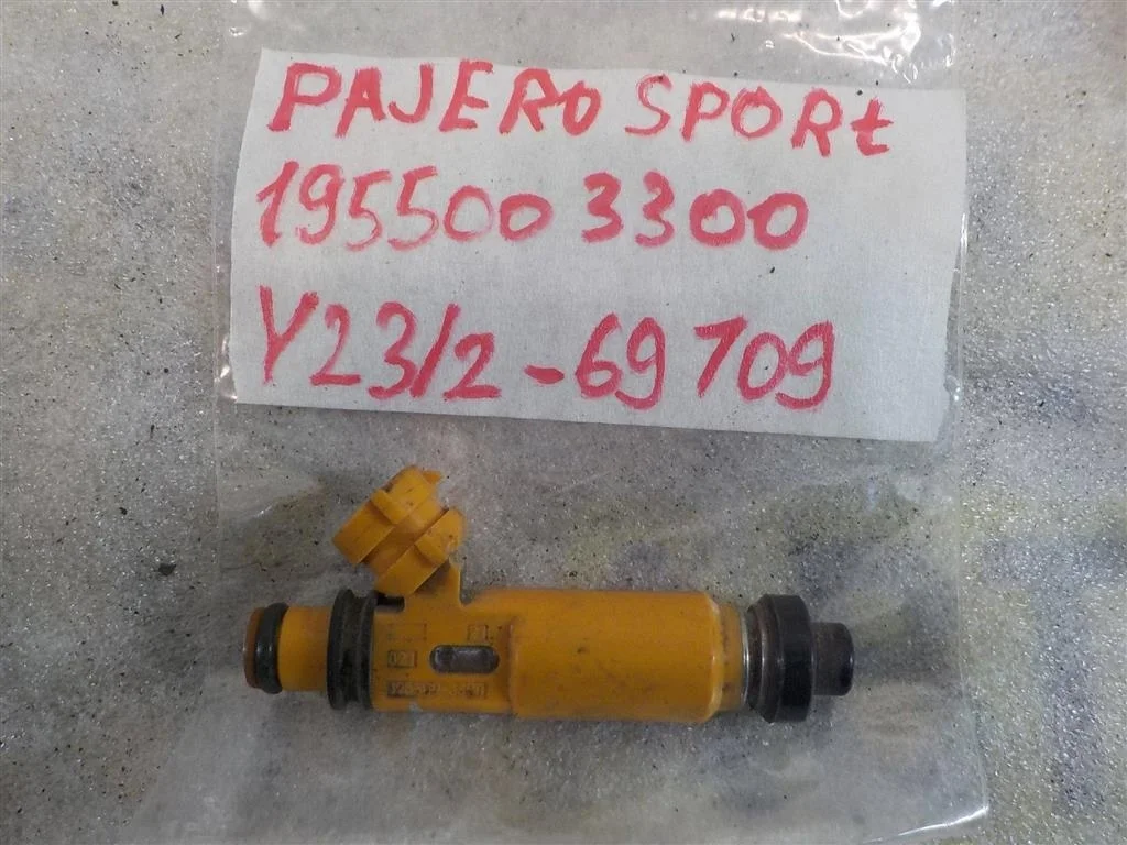 Форсунка инжекторная электрическая Mitsubishi Pajero Sport I (1996—2004)