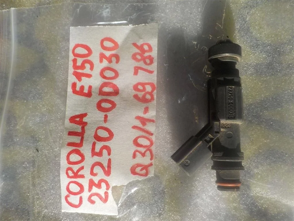 Форсунка инжекторная электрическая Toyota Corolla X (2006—2010)