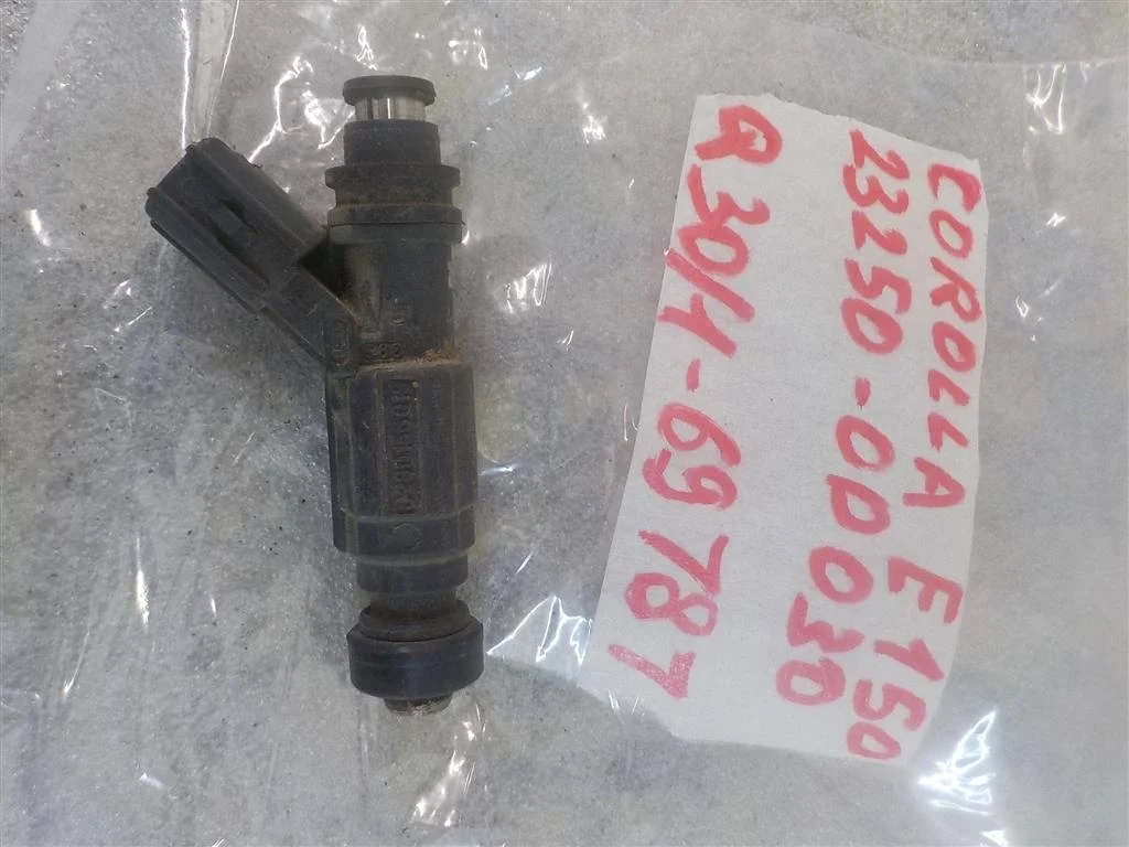 Форсунка инжекторная электрическая Toyota Corolla X (2006—2010)