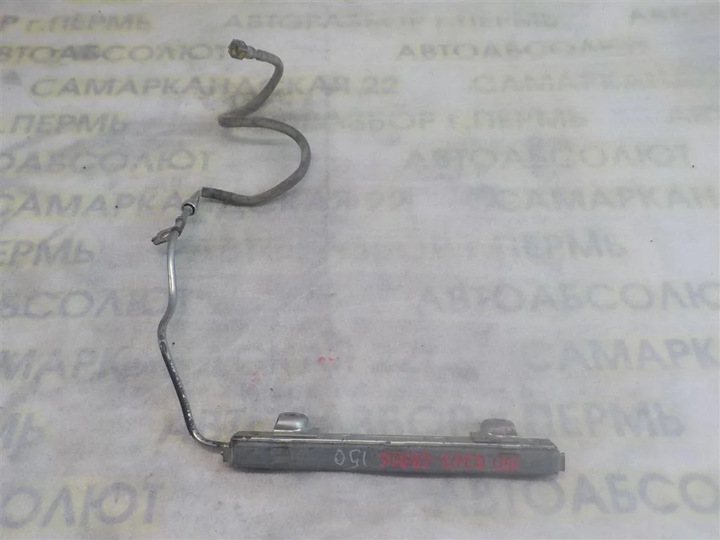 Рейка топливная (рампа) Toyota Corolla X (2006—2010)