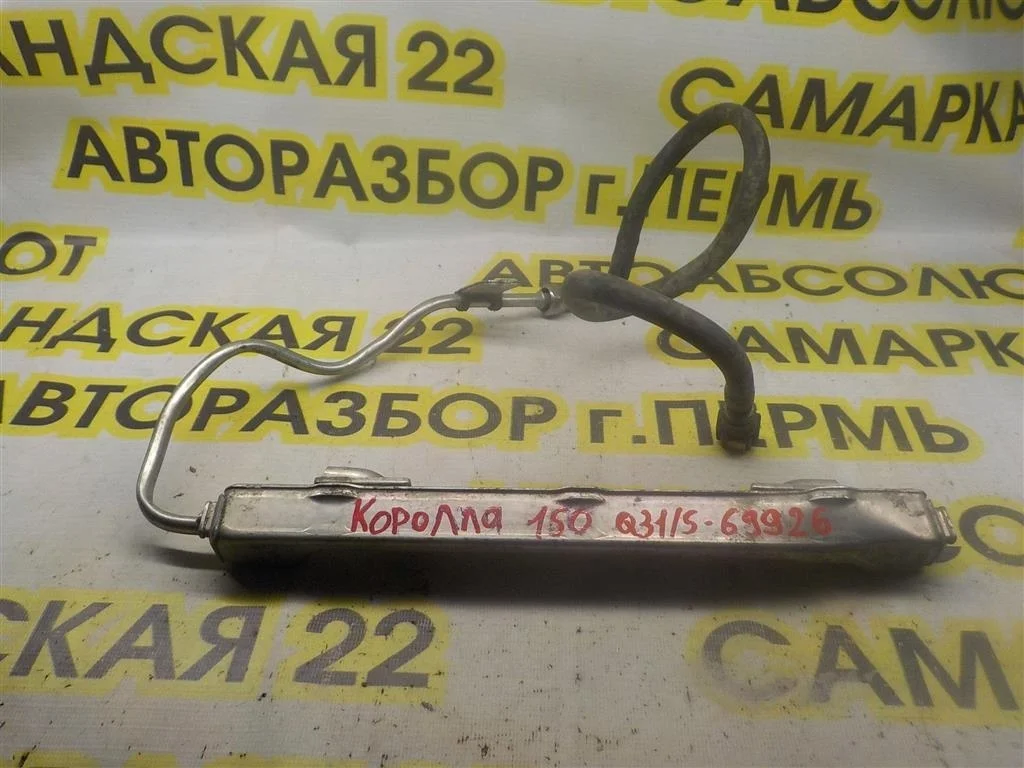 Рейка топливная (рампа) Toyota Corolla X (2006—2010)