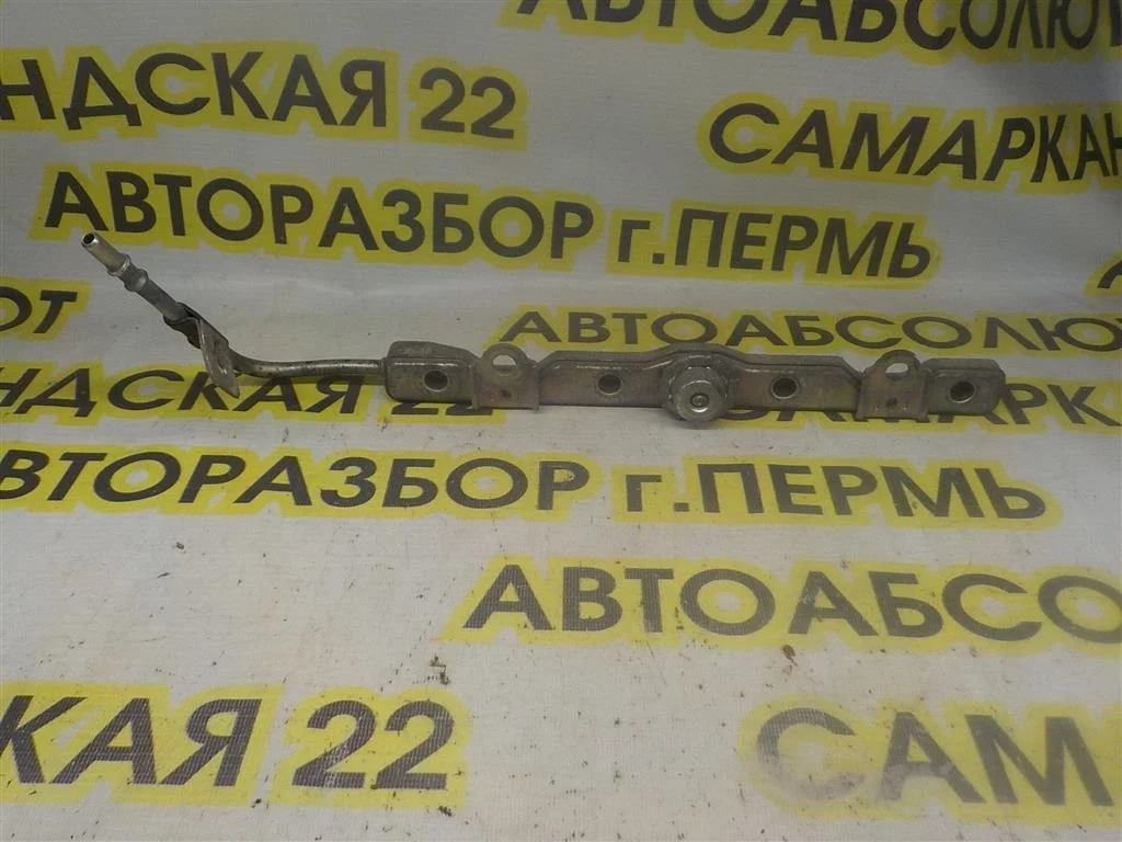 Рейка топливная (рампа) Toyota Corolla X (2006—2010)