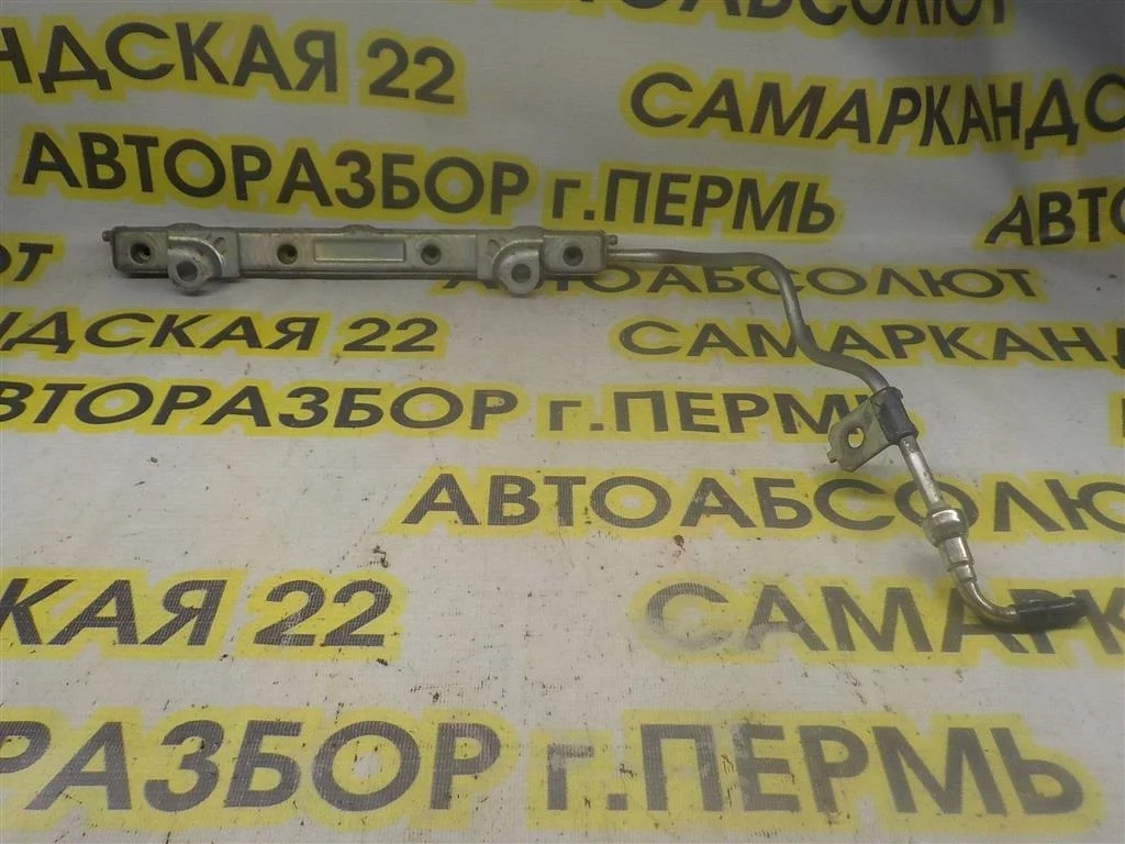 Рейка топливная (рампа) Toyota Corolla X (2006—2010)