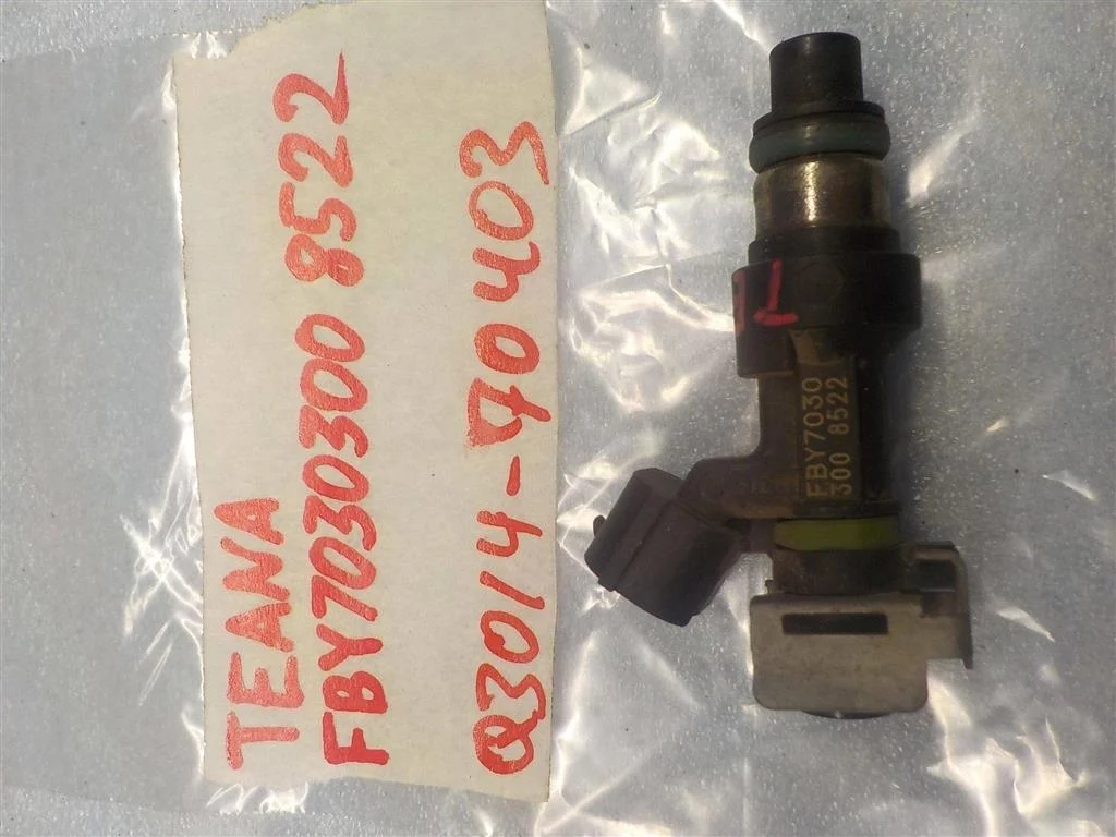 Форсунка инжекторная электрическая Nissan Teana J32 (2008—2011)