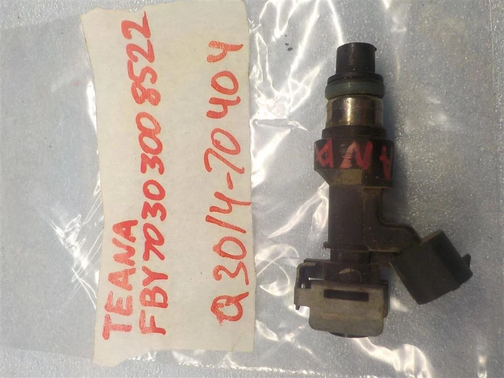 Форсунка инжекторная электрическая Nissan Teana J32 (2008—2011)