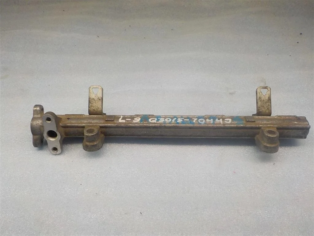 Рейка топливная (рампа) Mitsubishi Lancer IX (2000—2007)