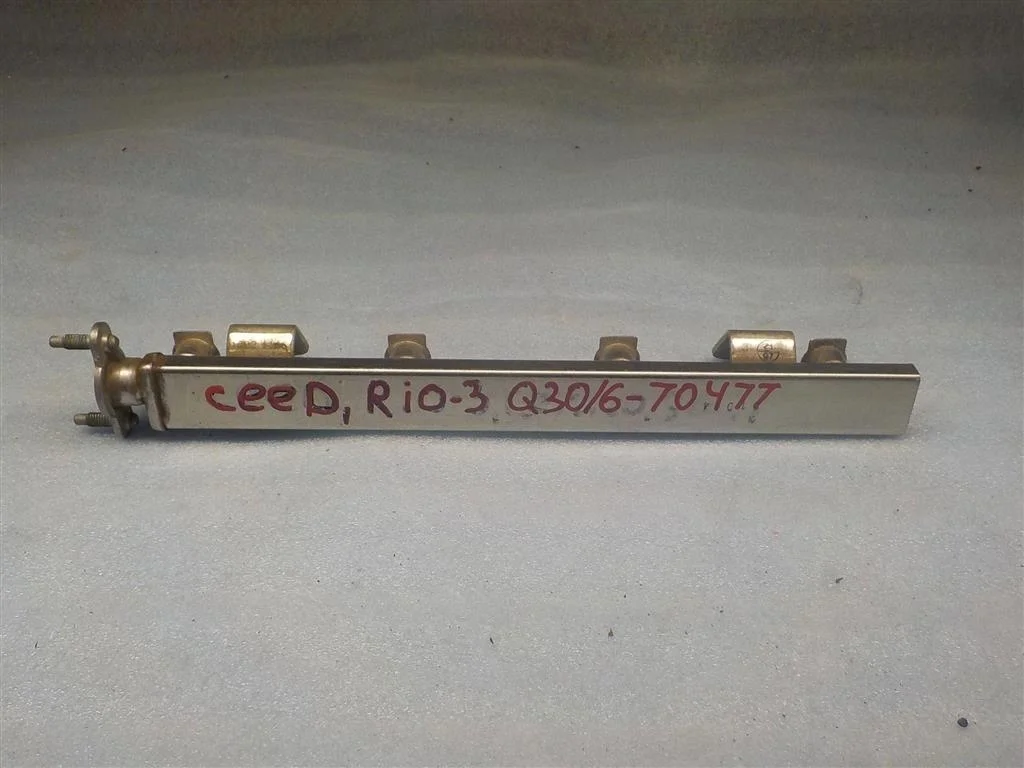 Рейка топливная (рампа) KIA RIO III (2011—2015)