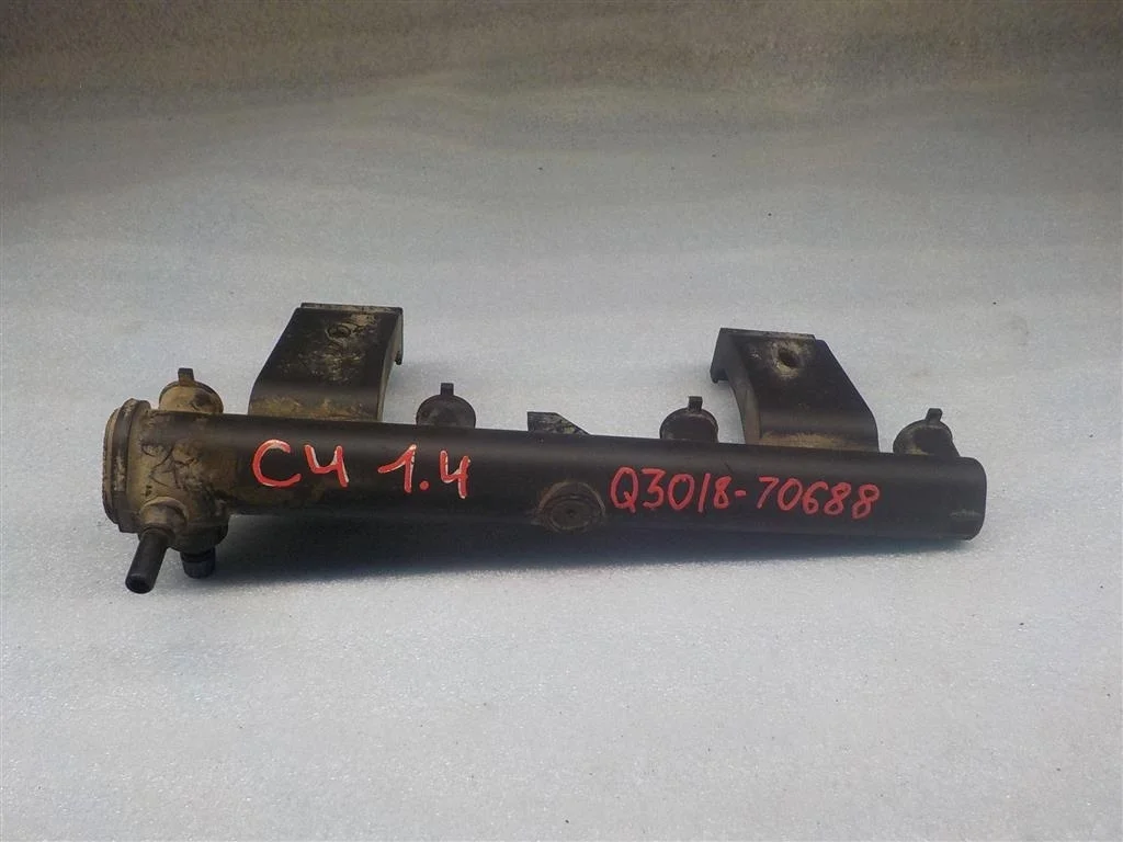 Рейка топливная (рампа) Citroen C4 I (2004—2014)