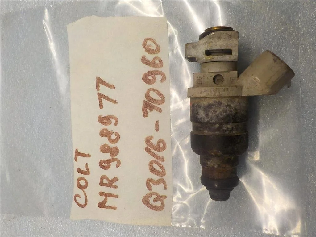 Форсунка инжекторная электрическая Mitsubishi Colt Z30 (2002—2012)