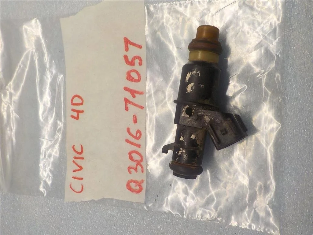 Форсунка инжекторная электрическая Honda Civic VIII (2005—2009)