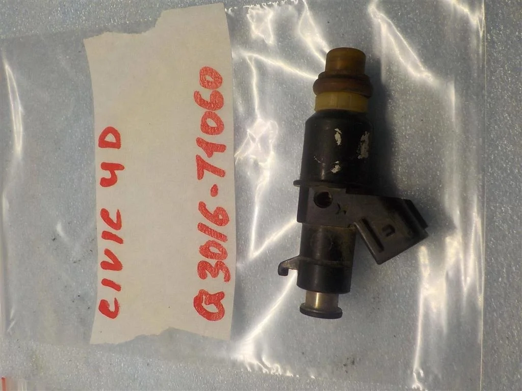 Форсунка инжекторная электрическая Honda Civic VIII (2005—2009)