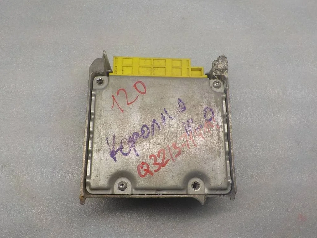 Блок управления AIR BAG Toyota Corolla IX (2000—2004)