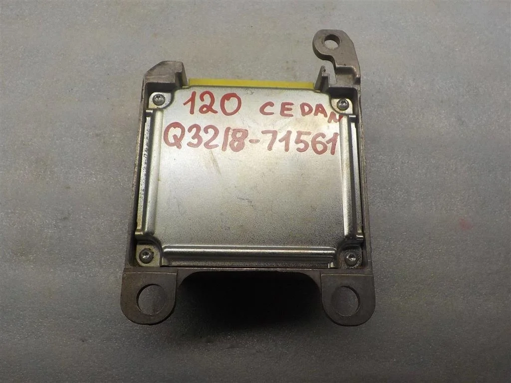 Блок управления AIR BAG Toyota Corolla IX (2000—2004)