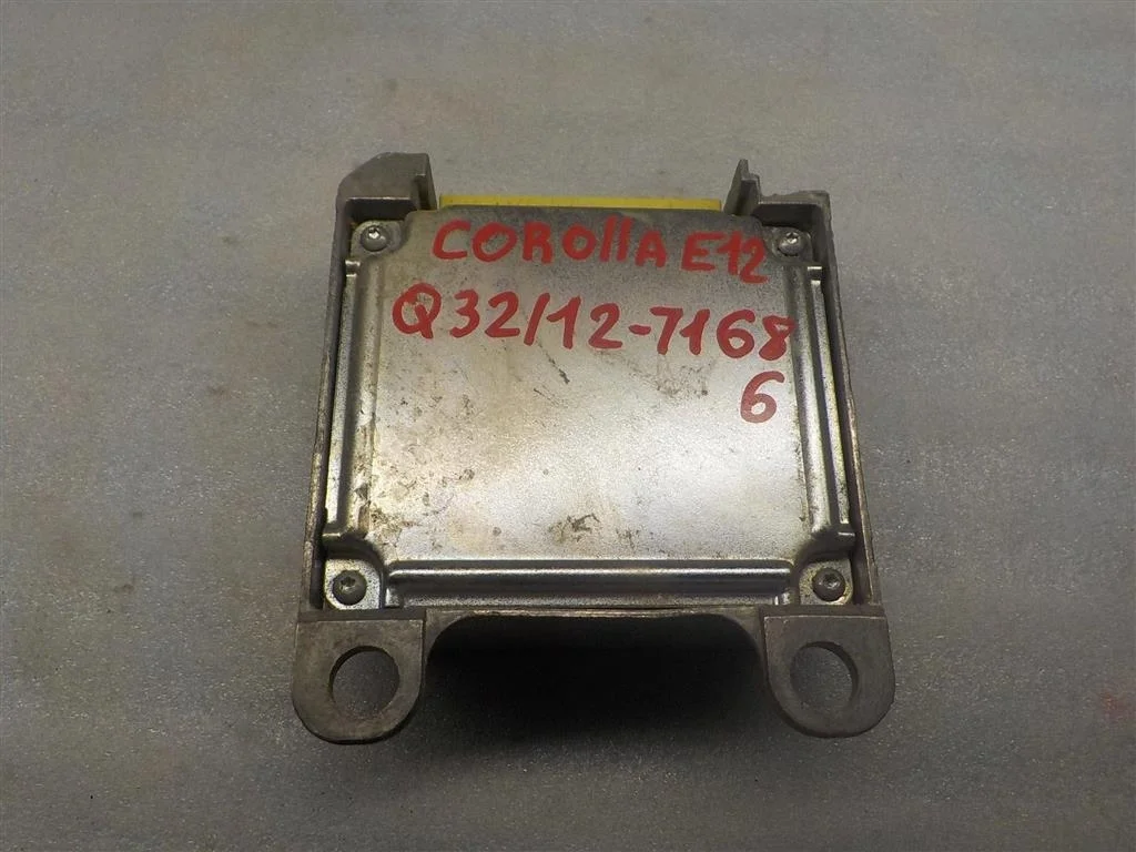 Блок управления AIR BAG Toyota Corolla IX (2000—2004)
