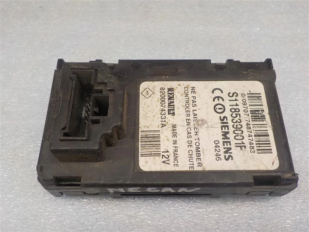 Замок зажигания Renault Megane II (2002—2006)