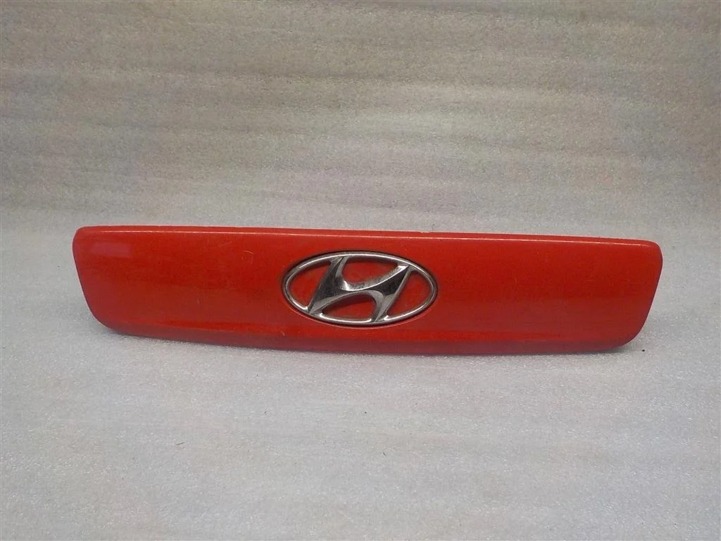 Накладка двери багажника Hyundai Getz I рестайлинг (2005—2011)