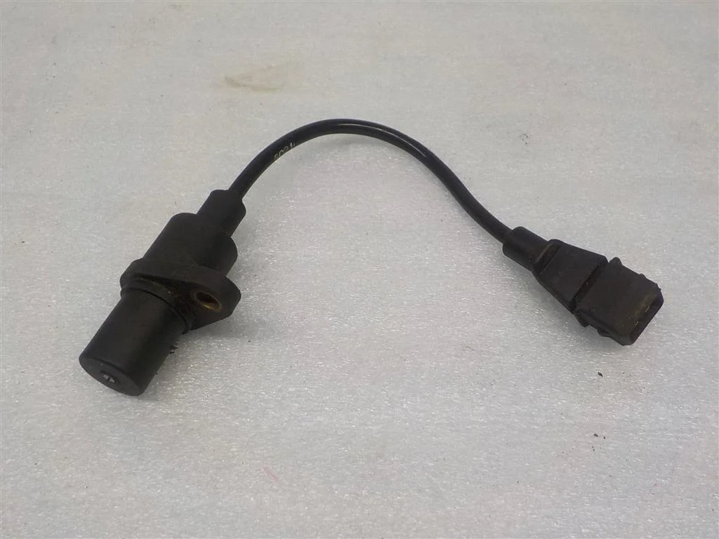 Датчик положения коленвала KIA Cerato III (2013—2016)