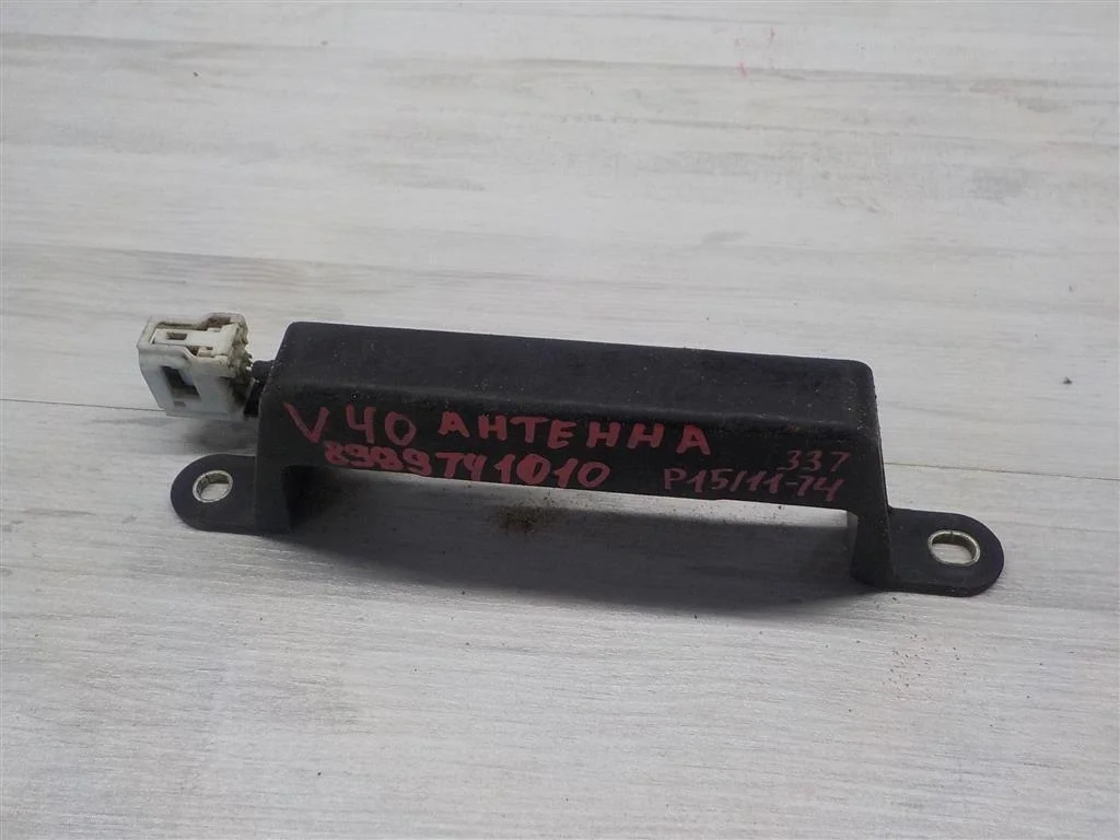 Антенна Toyota Camry XV40 (2006—2009)