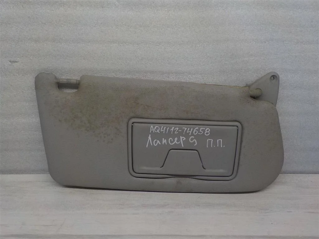 Козырек солнцезащитный (внутри) Mitsubishi Lancer IX (2000—2007)