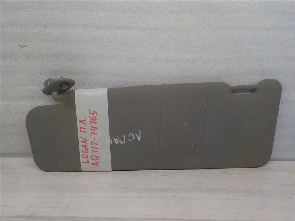 Козырек солнцезащитный (внутри) Renault Logan I (2004—2009)