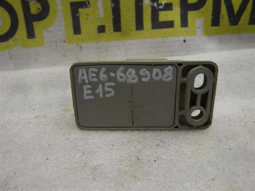 Реле Toyota Corolla X (2006—2010)