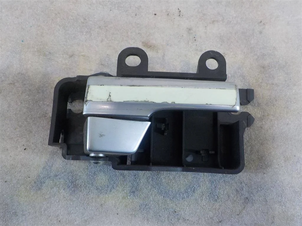 Ручка двери внутренняя правая Ford Focus II (2005—2008)