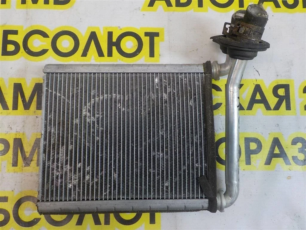 Радиатор отопителя Toyota Avensis T270 (2008—2011)
