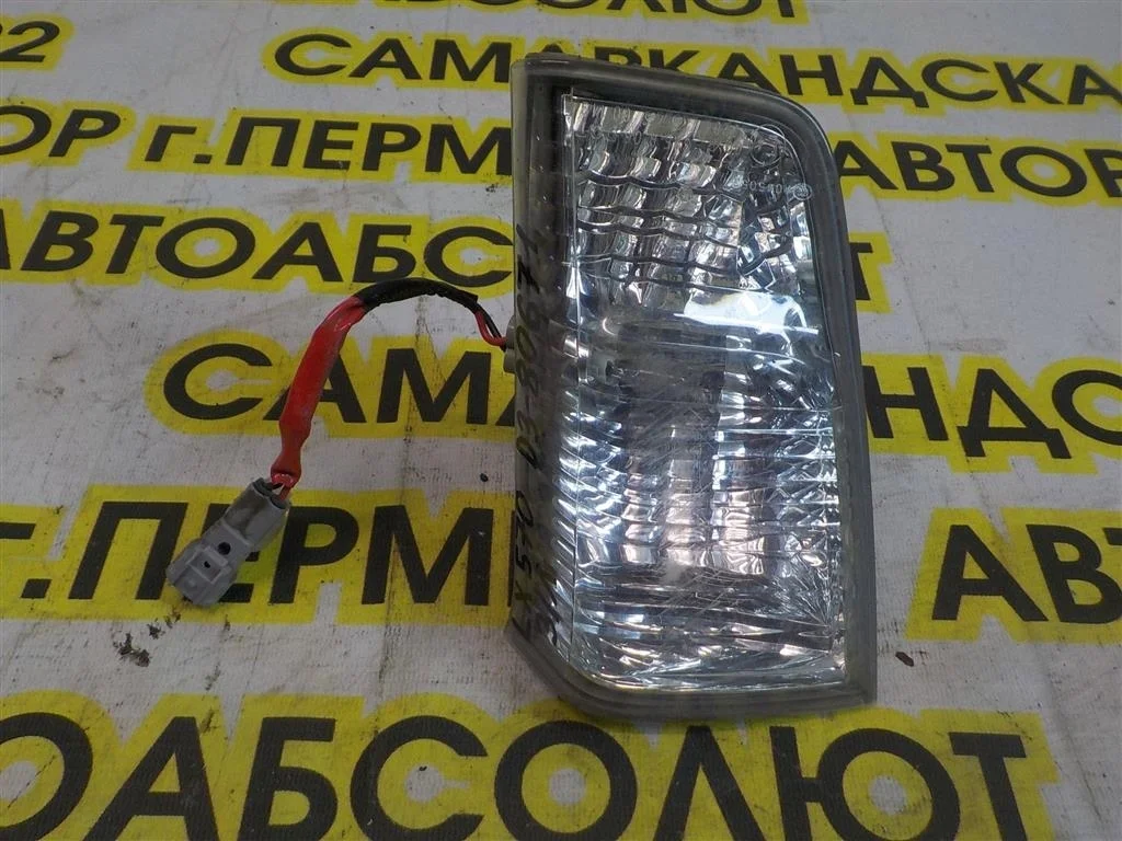 Фонарь задний Lexus LX J200 (2007—2012)