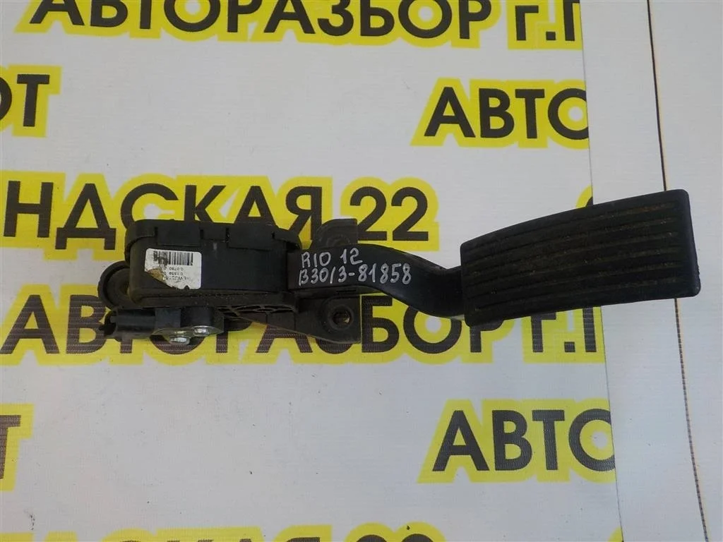 Педаль газа KIA RIO III (2011—2015)