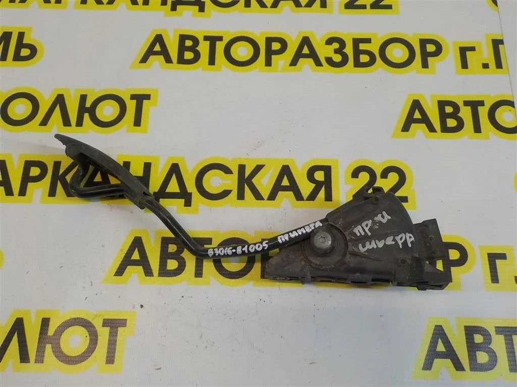Педаль газа Nissan Primera P12 (2001—2008)