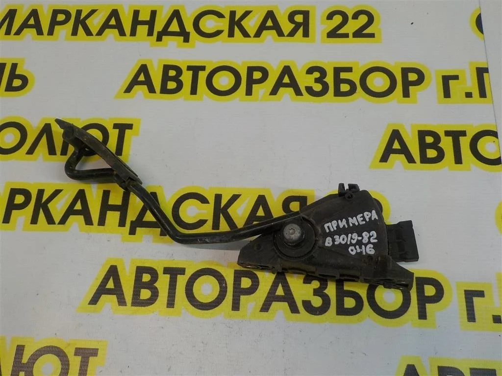 Педаль газа Nissan Primera P12 (2001—2008)