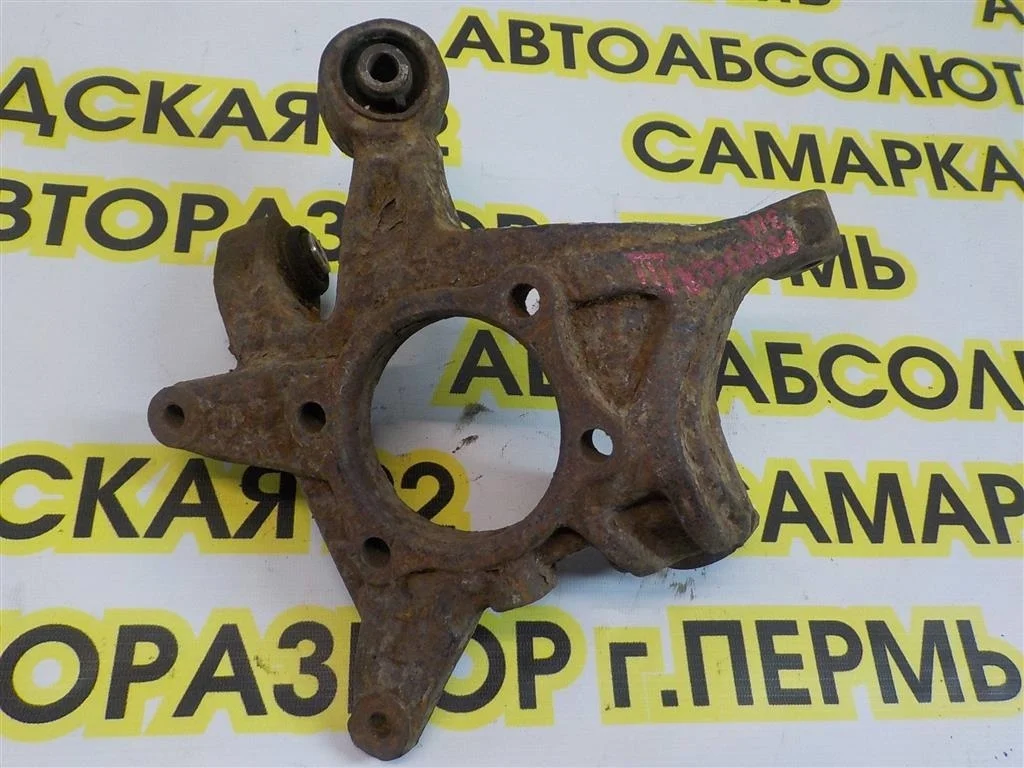 Кулак поворотный задний левый Subaru Forester SH (2007—2011)