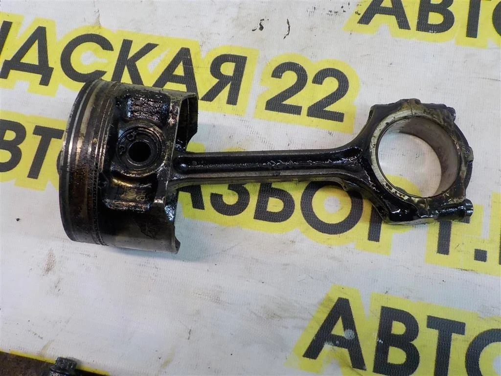 Поршень с шатуном Nissan X-Trail I (2000—2007)