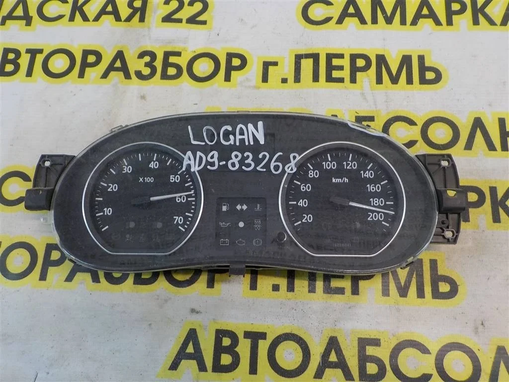Панель приборов Renault Logan I (2004—2009)